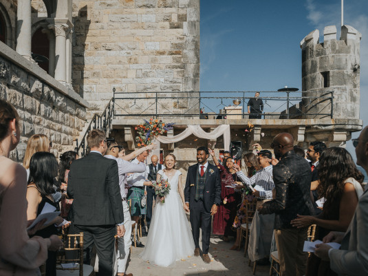Ceremony at Forte da Cruz. Destination Wedding in Portugal